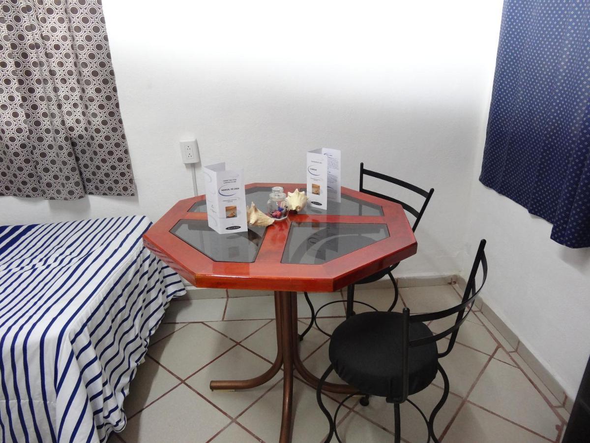 Habitaciones-Comodas-Aire-Wifi-Tv-Cerca De Playa-!!Excelente Precio II Манзанило Екстериор снимка